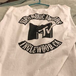 Men’s lounge around muscle shirt